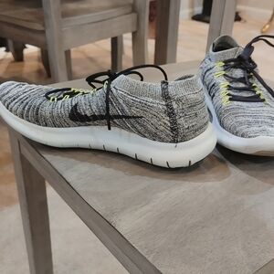 Nike Gray and Black Knit Sneakers